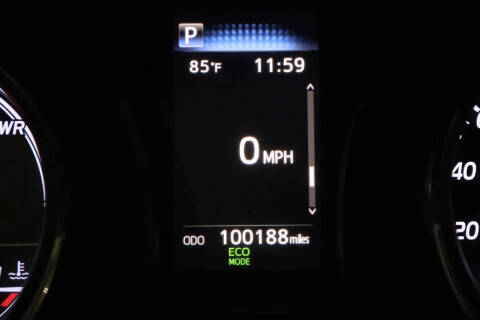 2020 Toyota Camry Hybrid LE