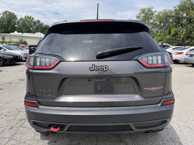 2019 Jeep Cherokee Trailhawk