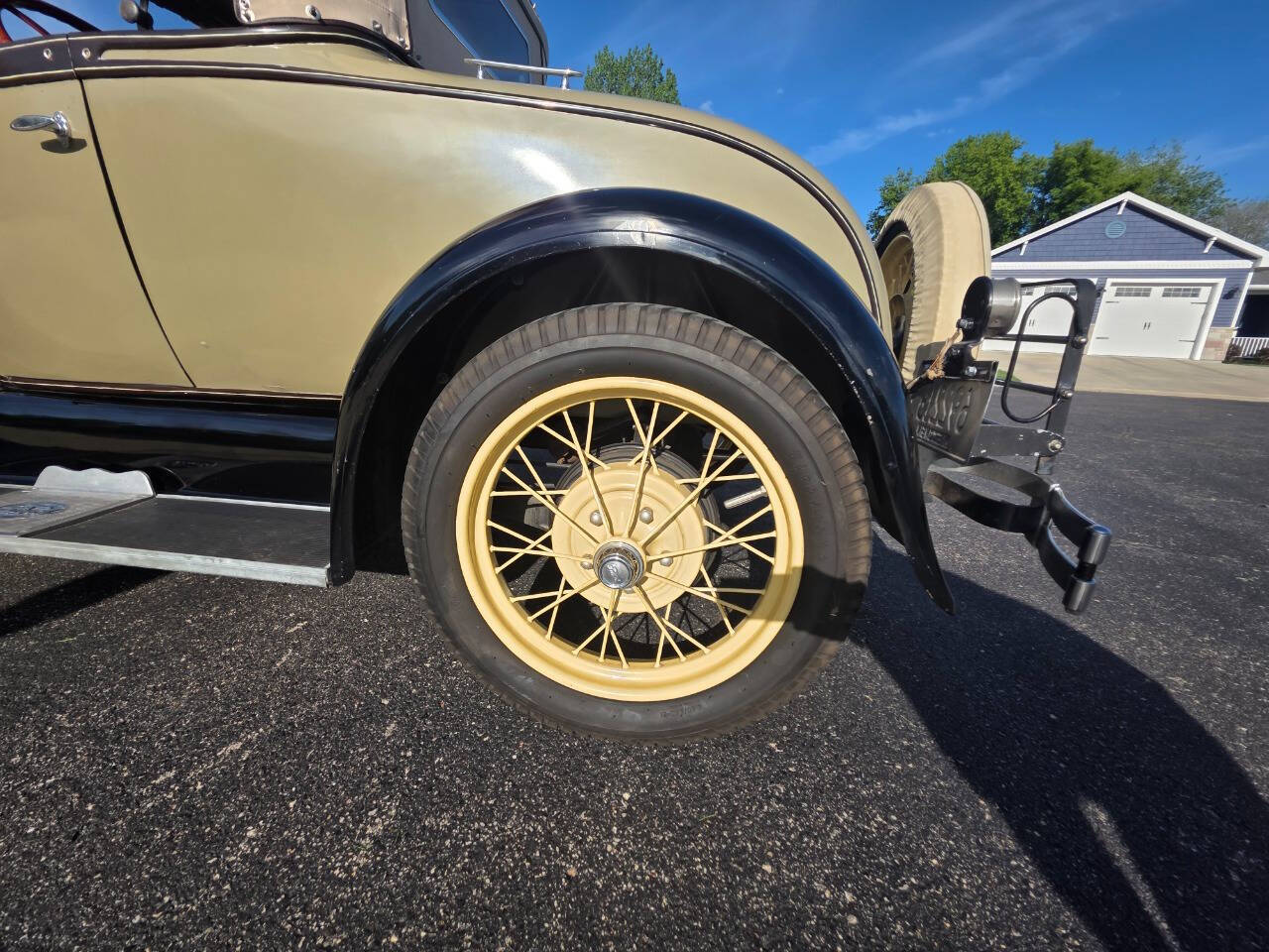 1928 Ford Roadster 139