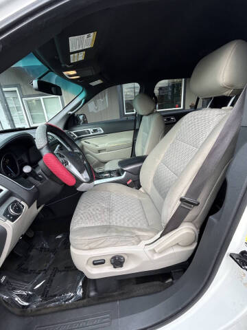 2012 Ford Explorer XLT