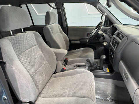 2000 Mitsubishi Montero Sport