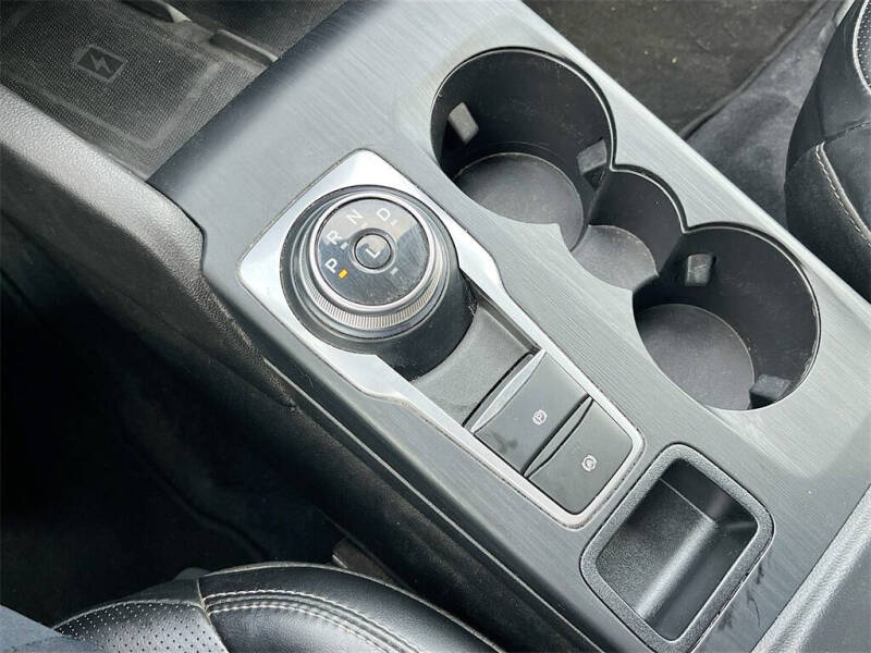 2023 Ford Escape Platinum