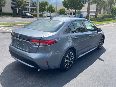 2022 Toyota Corolla LE