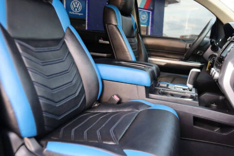 2015 Toyota Tundra SR5