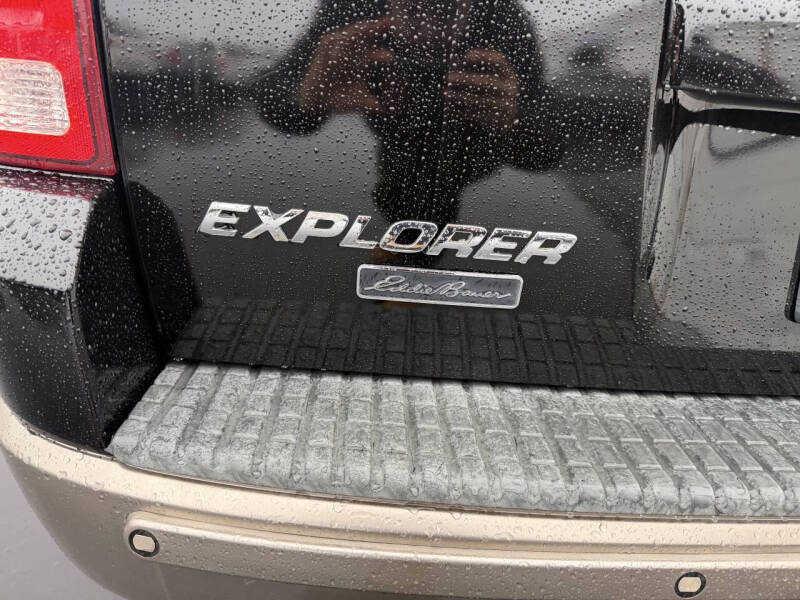 2002 Ford Explorer Eddie Bauer