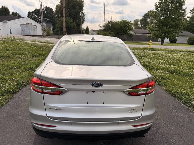 2019 Ford Fusion SEL