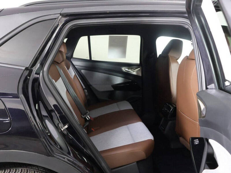 2023 Volkswagen ID.4 Pro