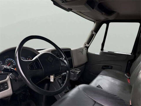 2018 International DuraStar 4300