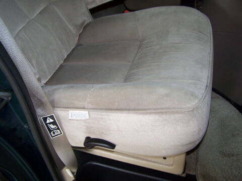 2000 Ford E-Series E-150