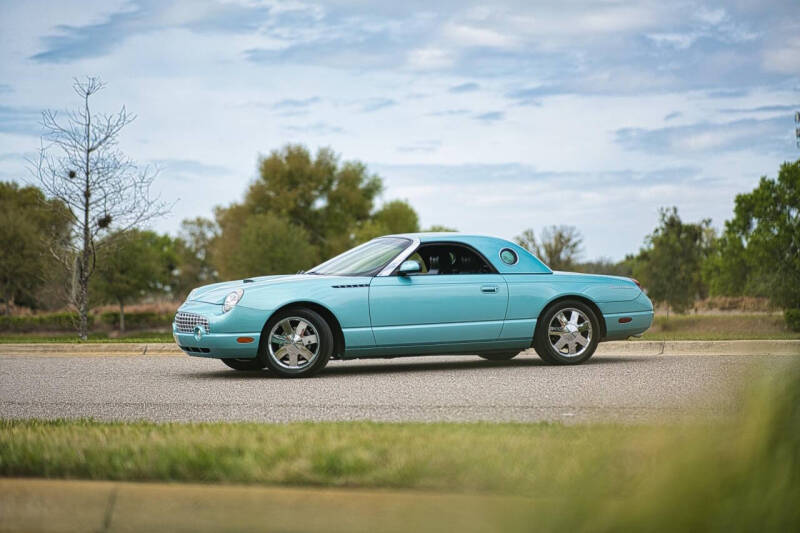 2002 Ford Thunderbird Deluxe