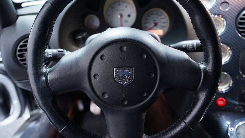 2005 Dodge Viper SRT-10