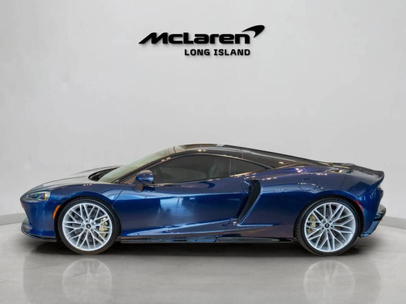 2023 McLaren GT