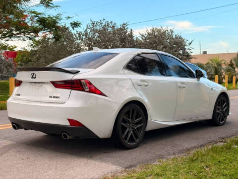 2016 Lexus IS 200t