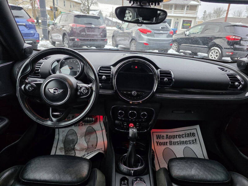 2017 MINI Clubman Cooper