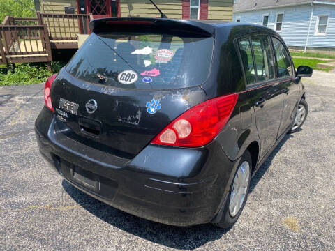 2012 Nissan Versa 1.8 S