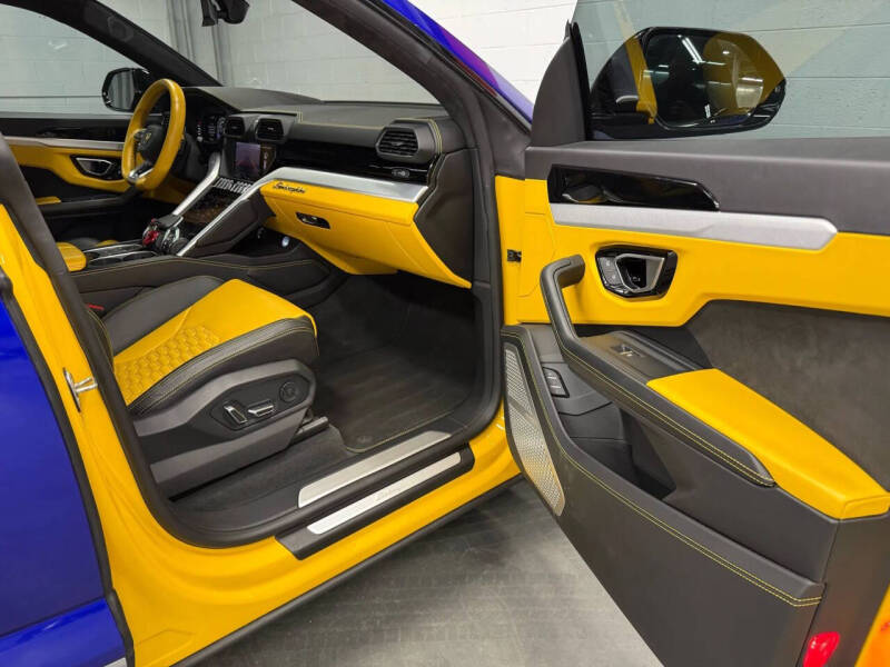 2019 Lamborghini Urus