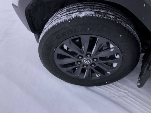 2025 Toyota Land Cruiser