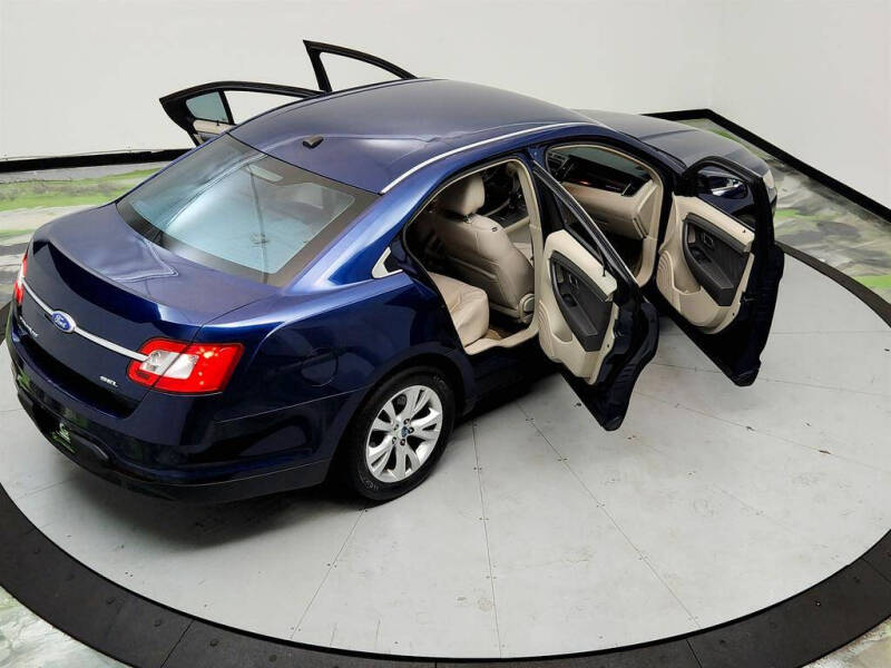 2012 Ford Taurus SEL