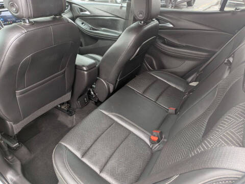 2021 Buick Encore GX Essence