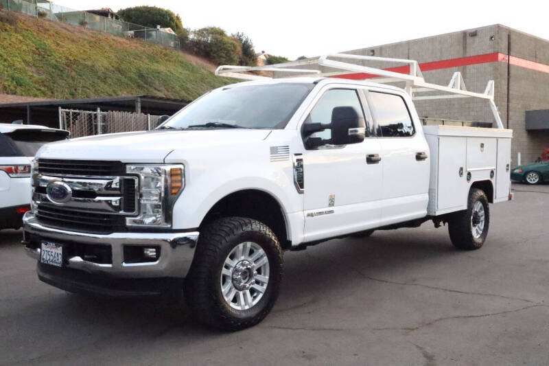 Used 2019 Ford F-350 Super Duty XLT with VIN 1FD8W3BT0KEF77977 for sale in San Diego, CA