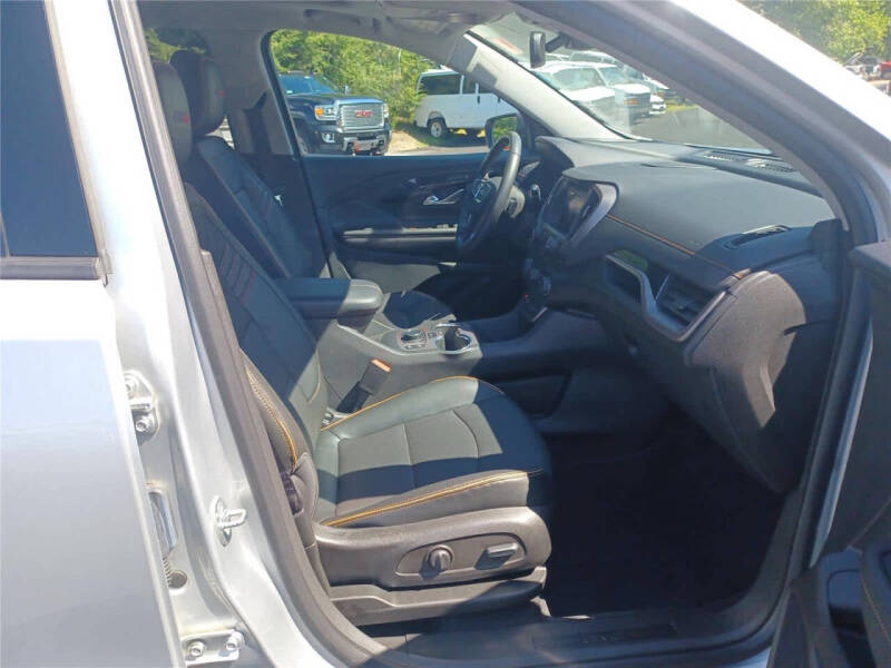 2022 GMC Terrain AT4