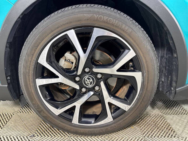 2018 Toyota C-HR XLE