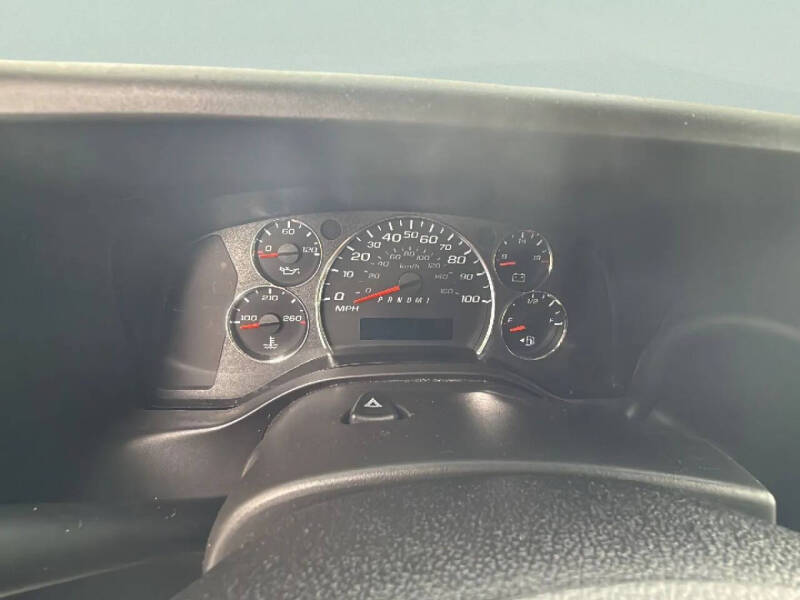 2021 GMC Savana 2500