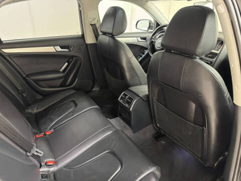 2016 Audi A4 2.0T quattro Premium