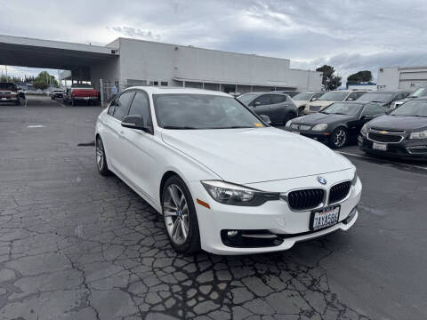 2013 BMW 3 Series 328i