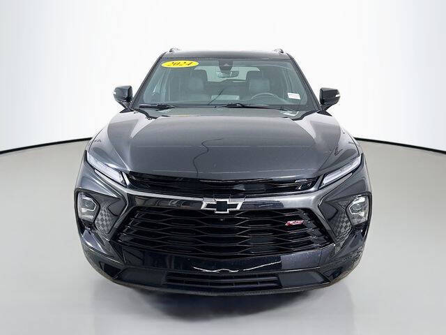 Used 2024 Chevrolet Blazer RS with VIN 3GNKBERS6RS121360 for sale in Bloomington, IL