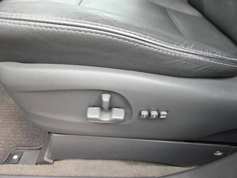 2008 Subaru Tribeca Ltd. 5-Pass.