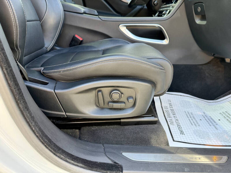 2017 Jaguar F-PACE 20d R-Sport