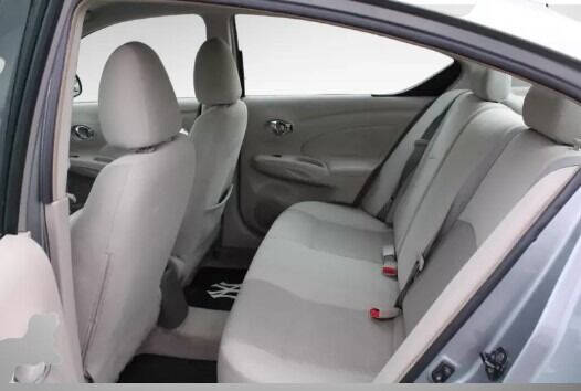 2013 Nissan Versa Sedan SL photo 13