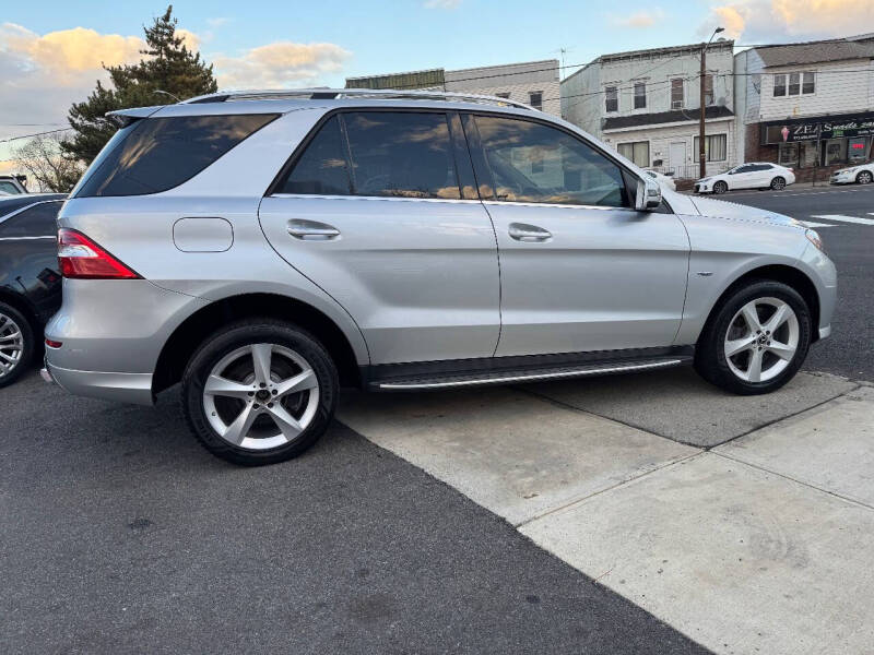 2012 Mercedes-Benz M-Class ML 550
