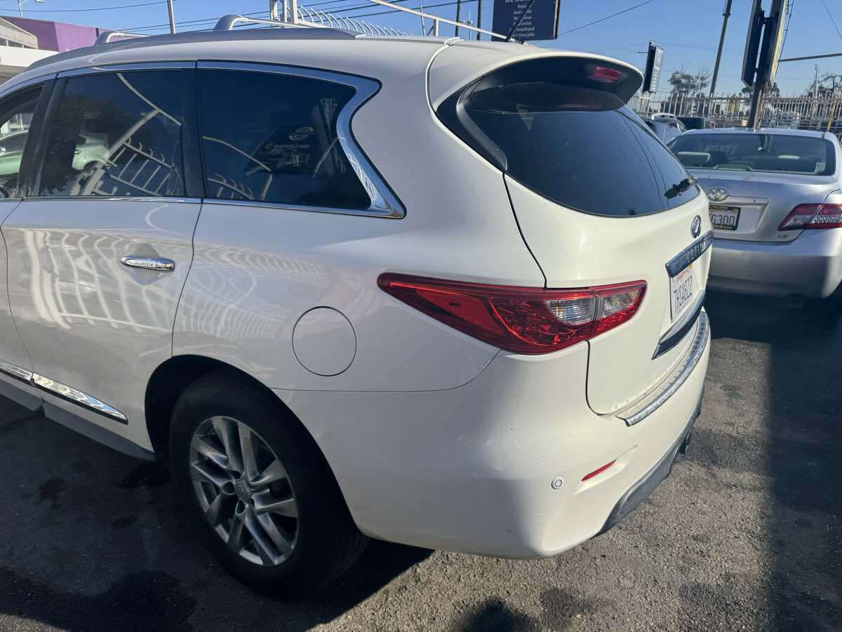 2014 INFINITI QX60 for sale at Best Buy Auto Sales in Los Angeles, CA