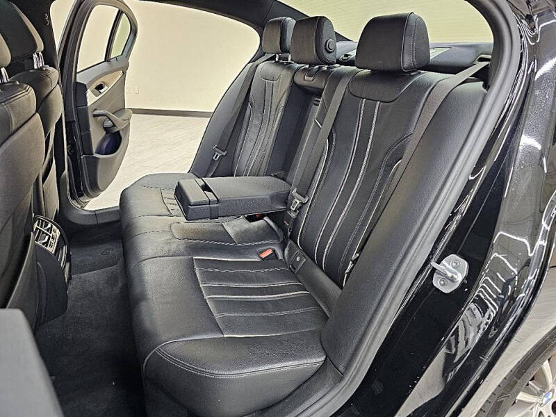 2018 BMW 5 Series 530e iPerformance