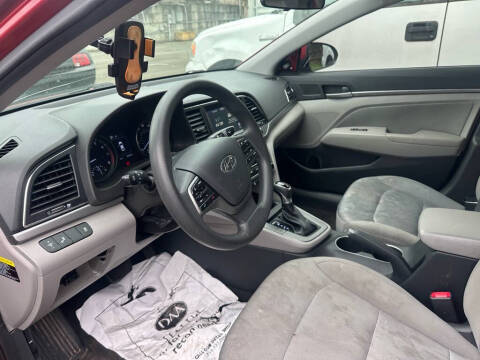 2018 Hyundai Elantra