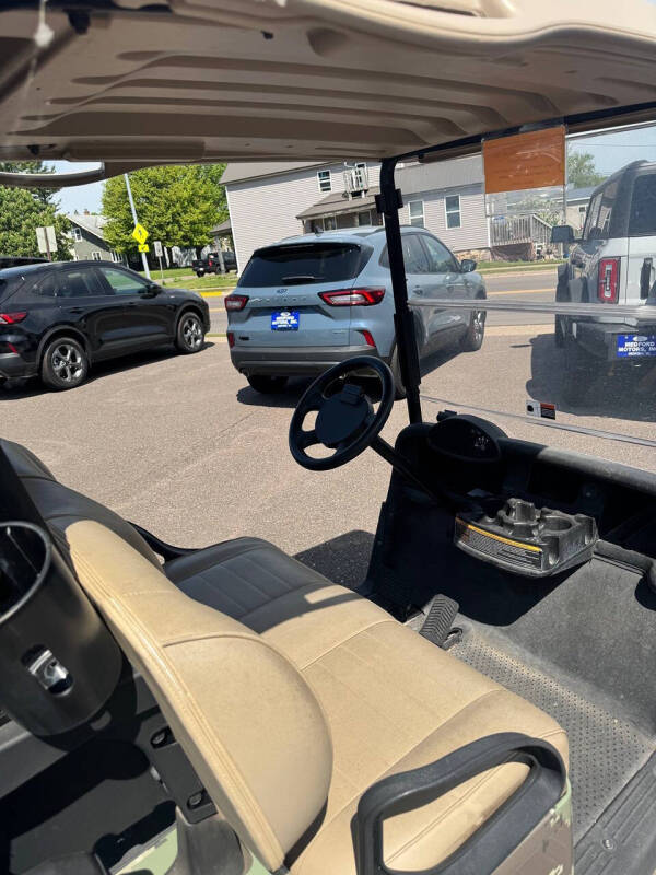 2020 E-Z-GO RXV ELiTE