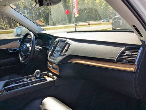 2024 Volvo XC90 B6 Plus Bright Theme 7P