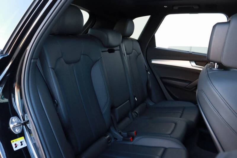 2019 Audi Q5 quattro Prestige 45 TFSI