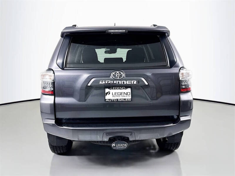 2023 Toyota 4Runner SR5