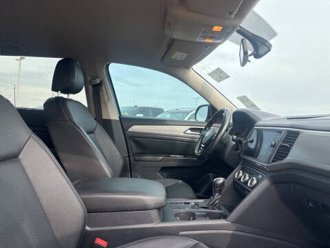 2019 Volkswagen Atlas V6 SE