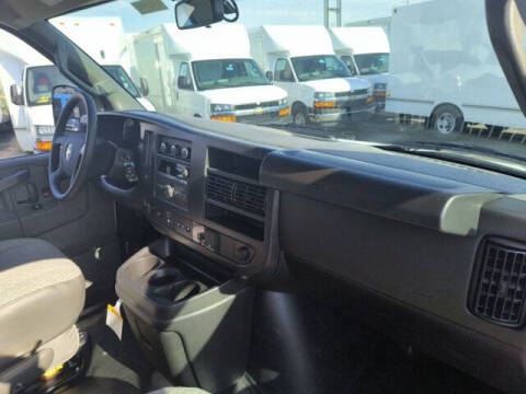 2026 Chevrolet Express 2500