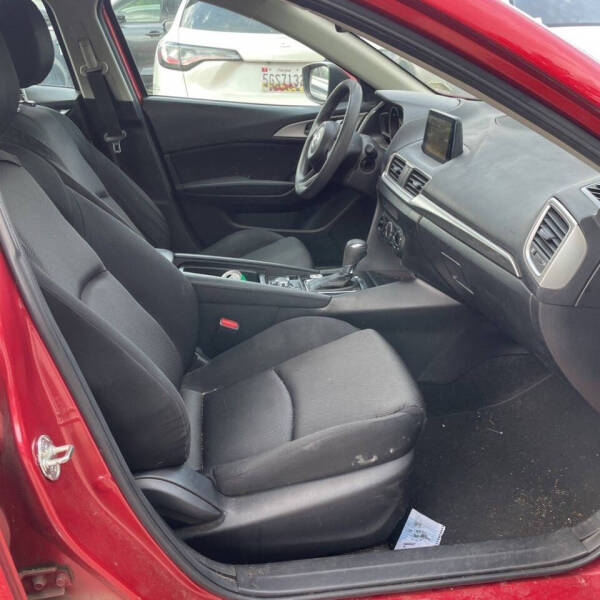 2017 Mazda MAZDA3 Sport