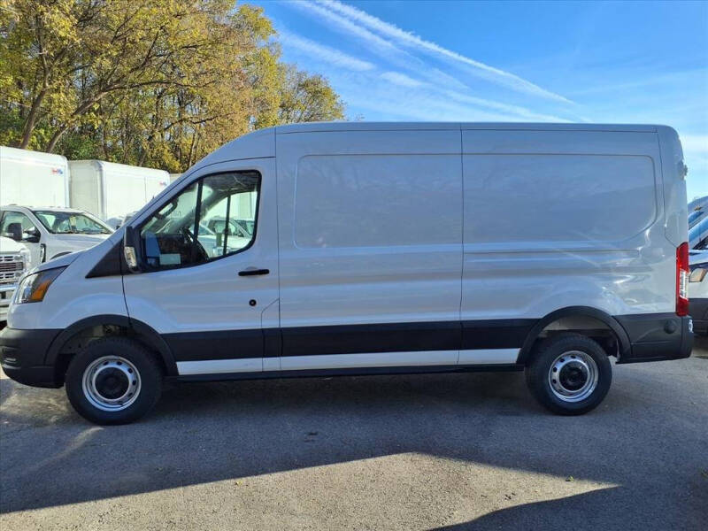 2025 Ford Transit 250