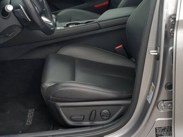 2025 Genesis G70