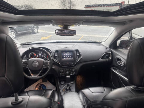 2019 Jeep Cherokee Latitude Plus