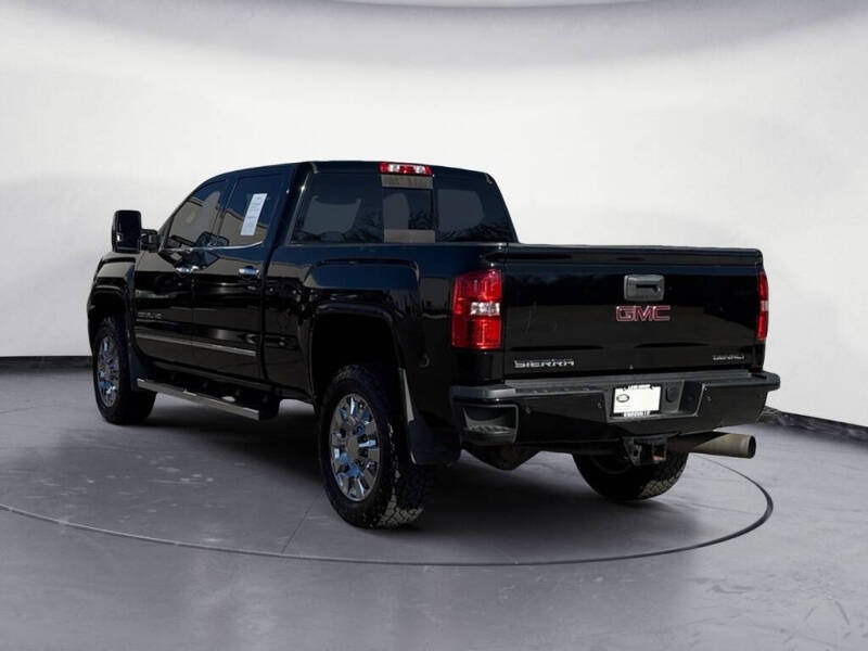 2019 GMC Sierra 2500HD Denali