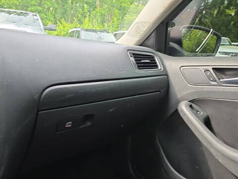 2012 Volkswagen Jetta