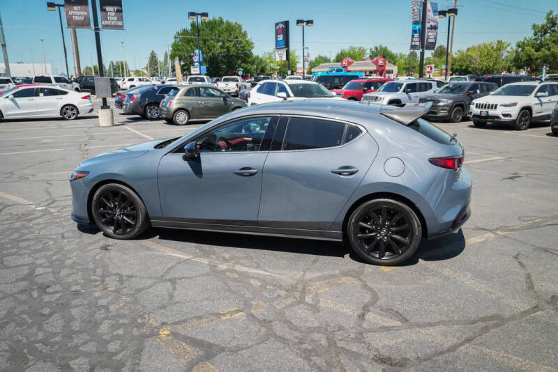 2022 Mazda Mazda3 Hatchback Premium Plus
